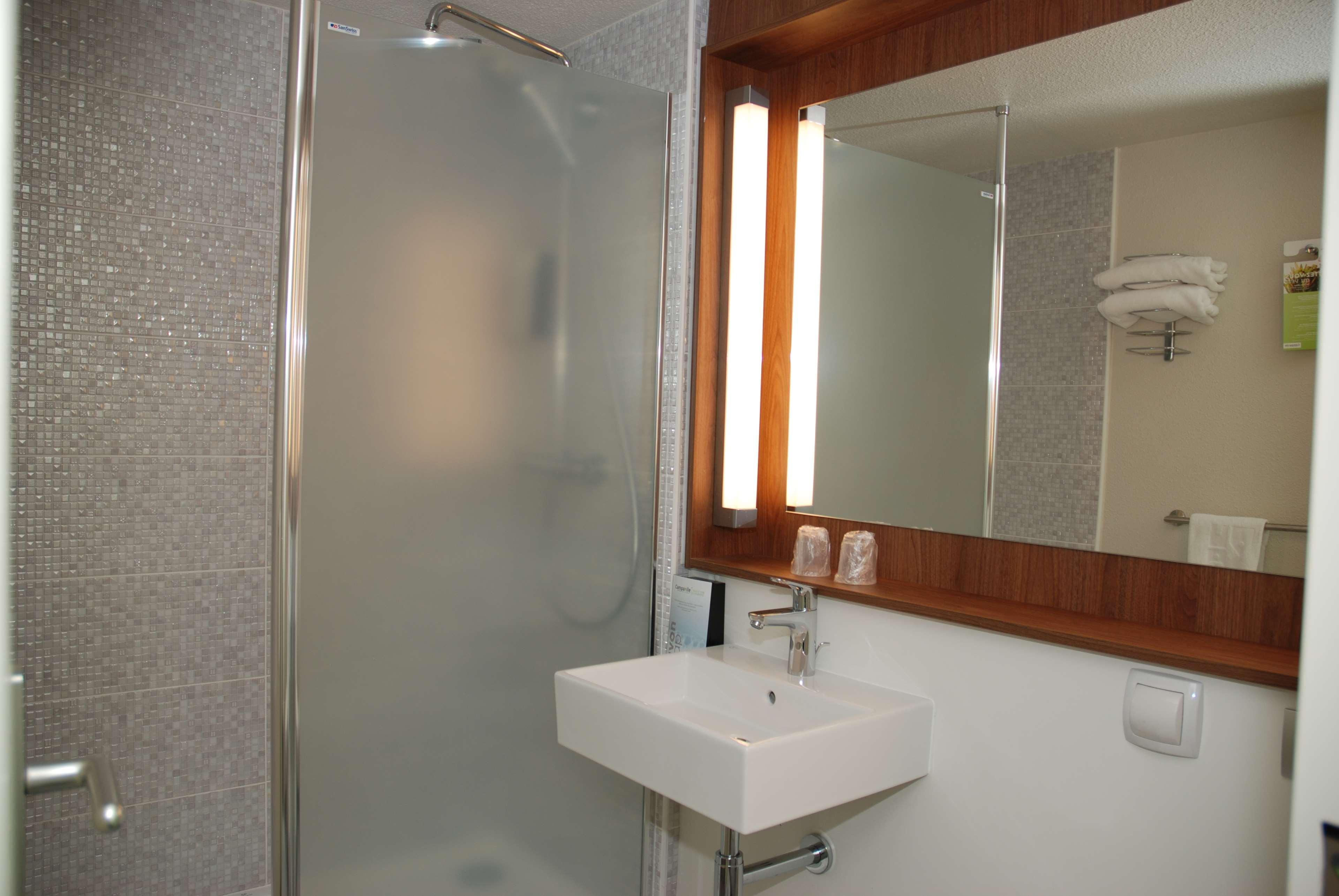 Hotel Campanile Creil - Villers-Saint-Paul